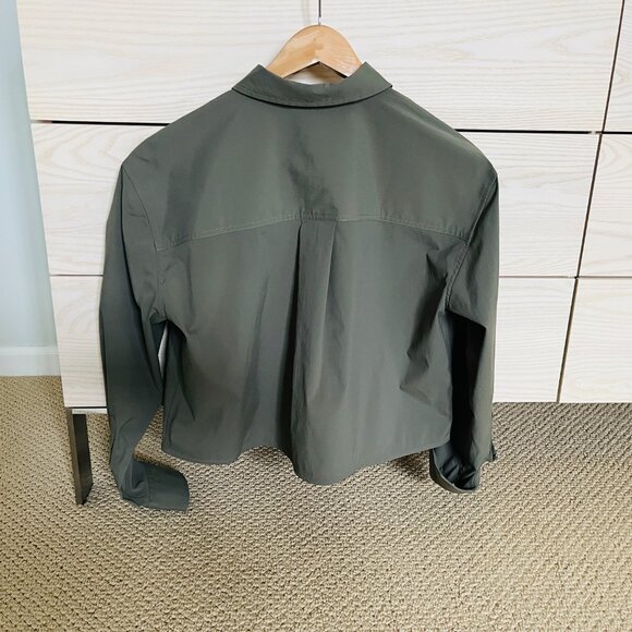 Athleta "Midday Cropped Shirt" - Picture 2 of 6